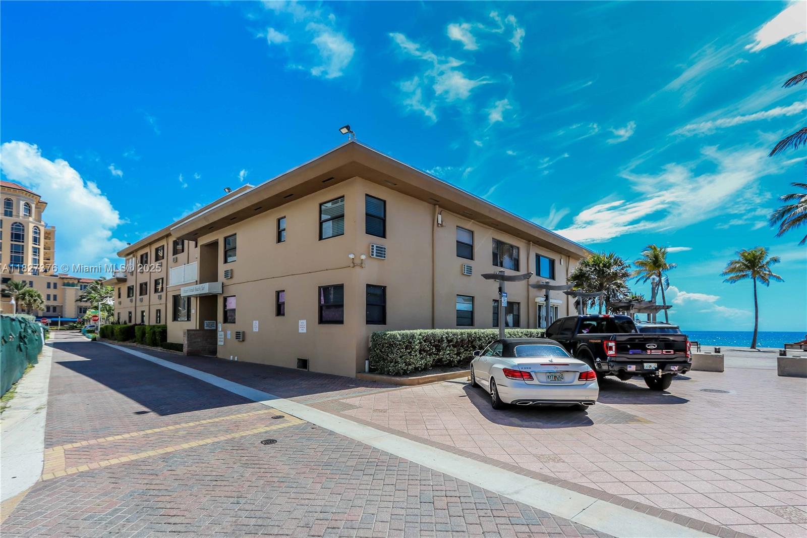 OCEAN GRANDE BEACH CLUB C - Residential