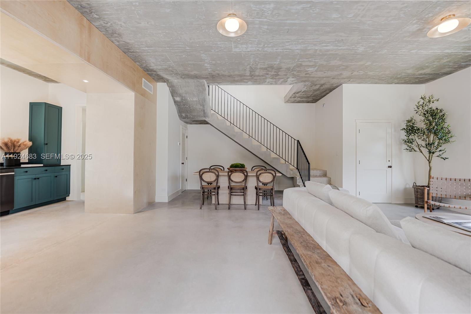 FROW HOMESTEAD - Residential Income