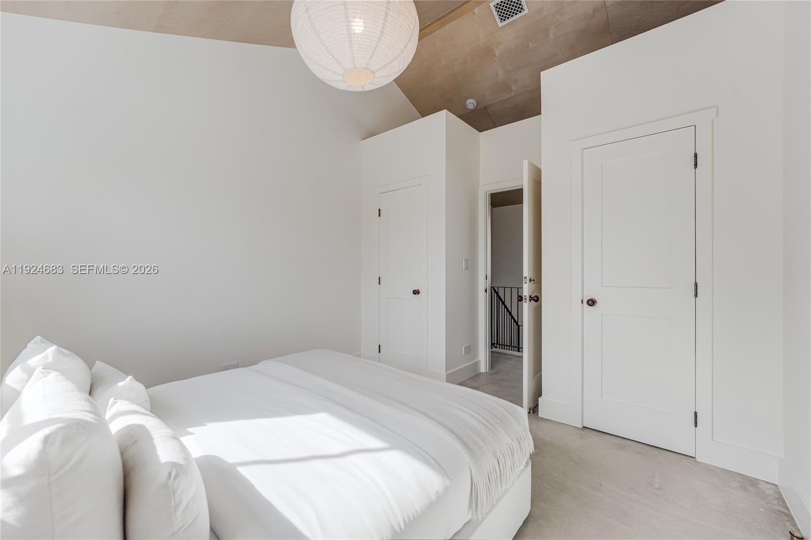 FROW HOMESTEAD - Residential Income