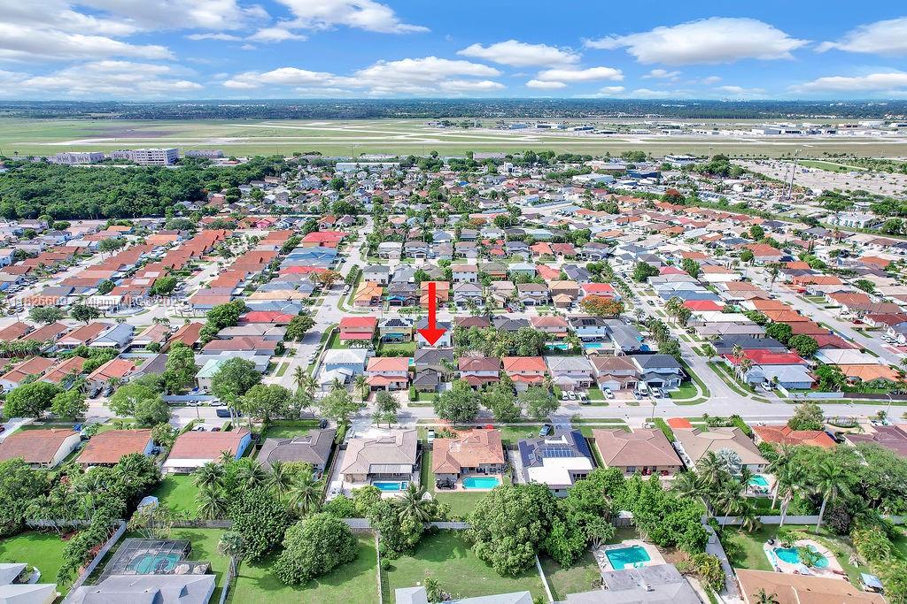 ADVENTURE HOMES - Residential