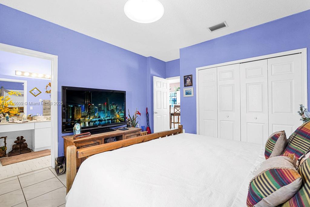 ADVENTURE HOMES - Residential