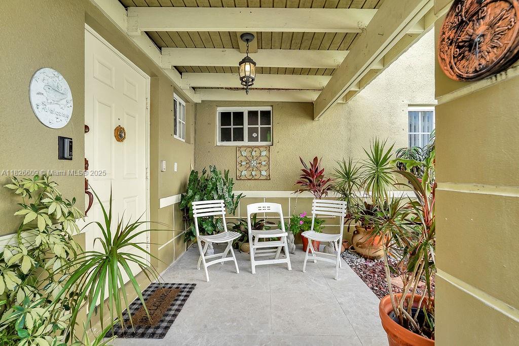 ADVENTURE HOMES - Residential