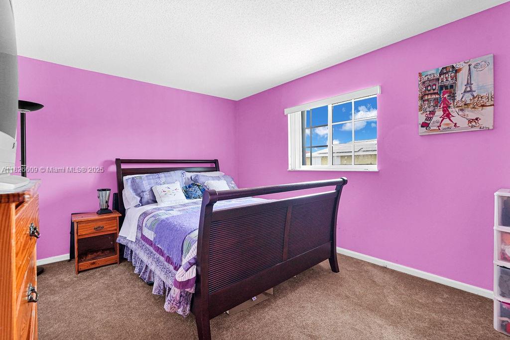 ADVENTURE HOMES - Residential