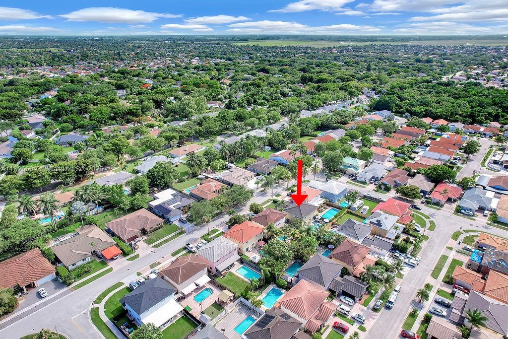 ADVENTURE HOMES - Residential