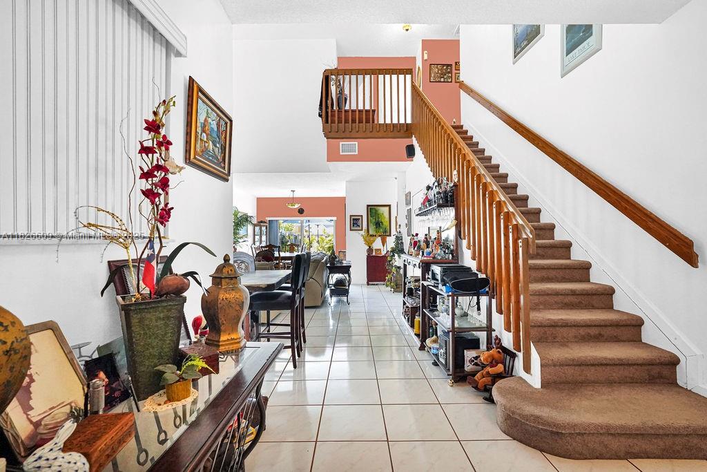 ADVENTURE HOMES - Residential