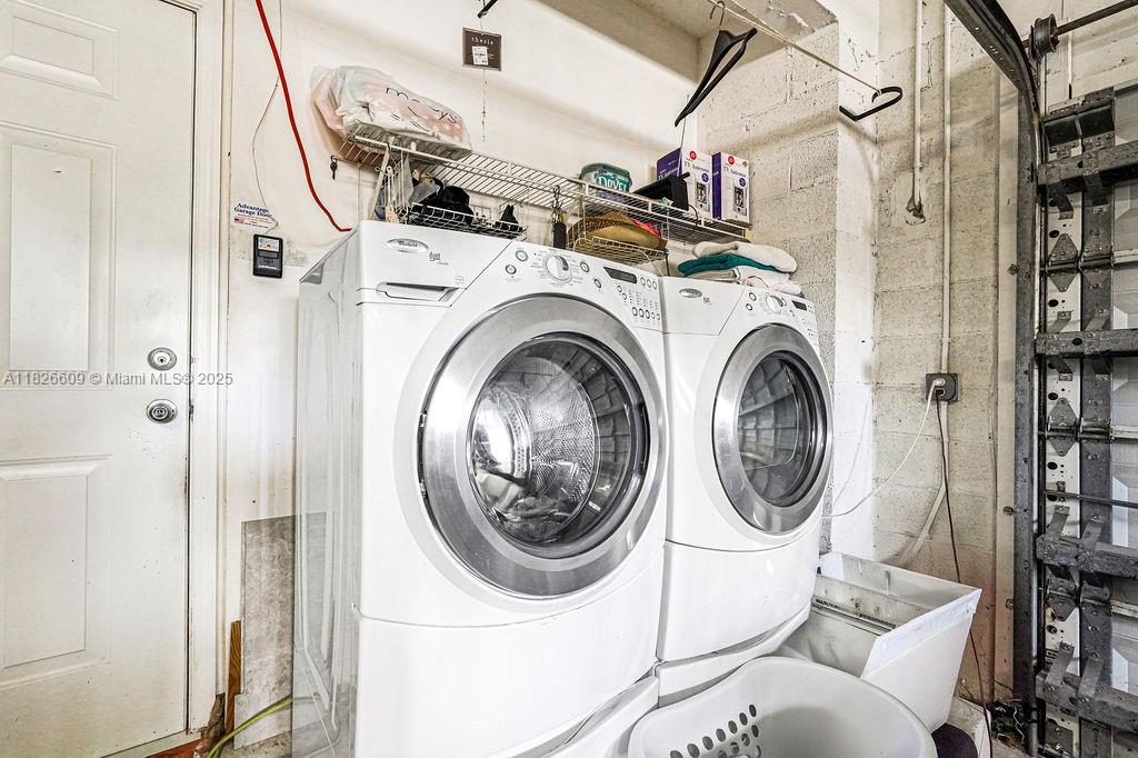 ADVENTURE HOMES - Residential