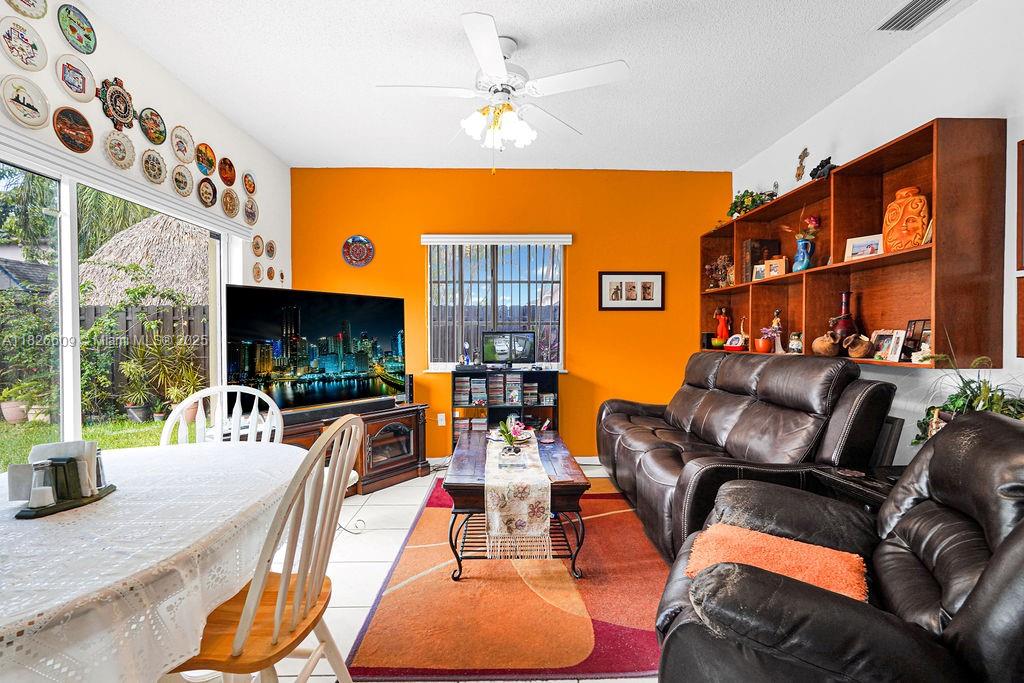 ADVENTURE HOMES - Residential