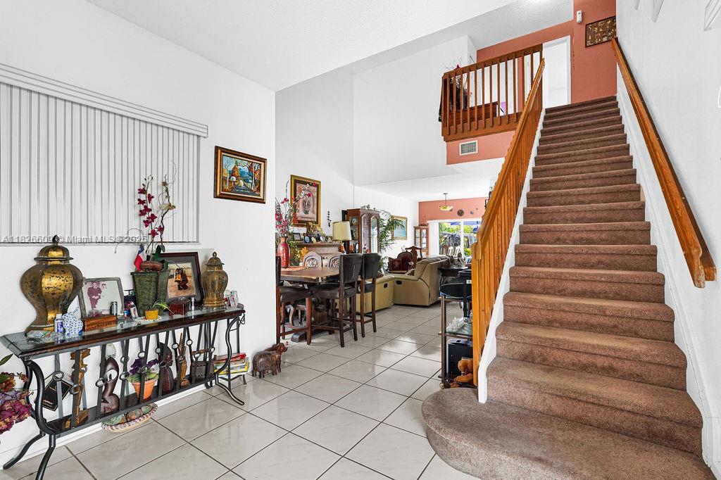 ADVENTURE HOMES - Residential