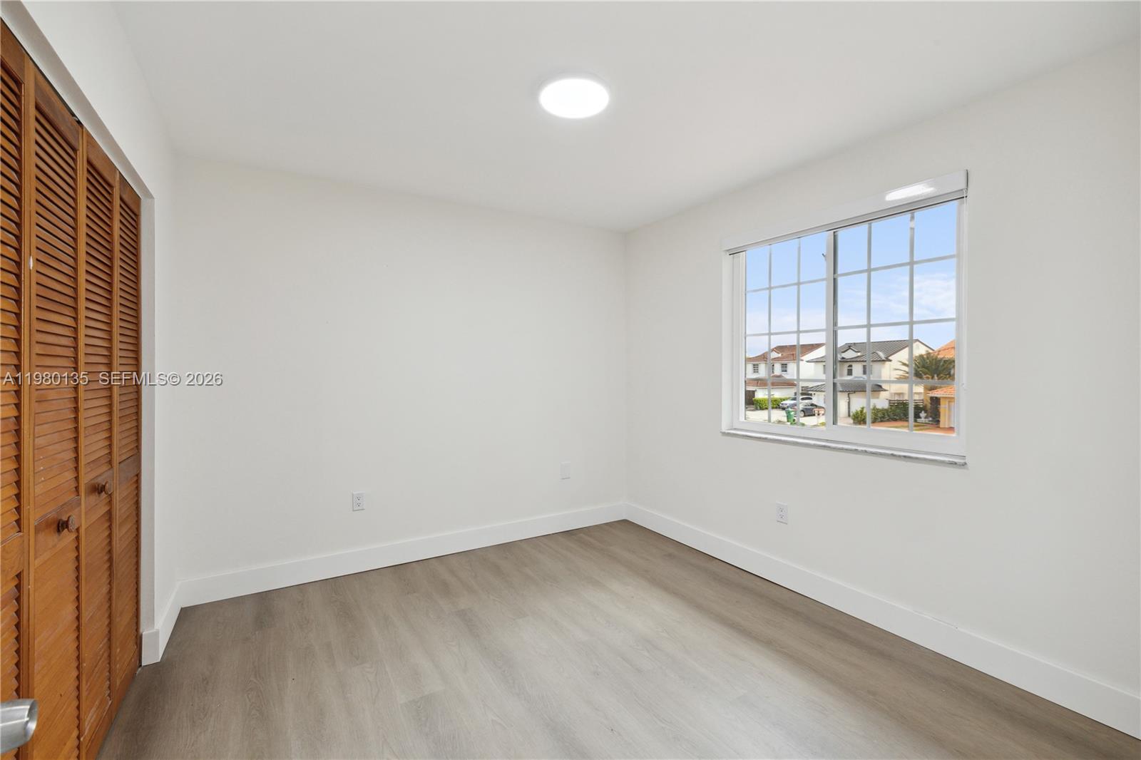 1ST ADDN TO CALISTOGA EST - Residential Lease