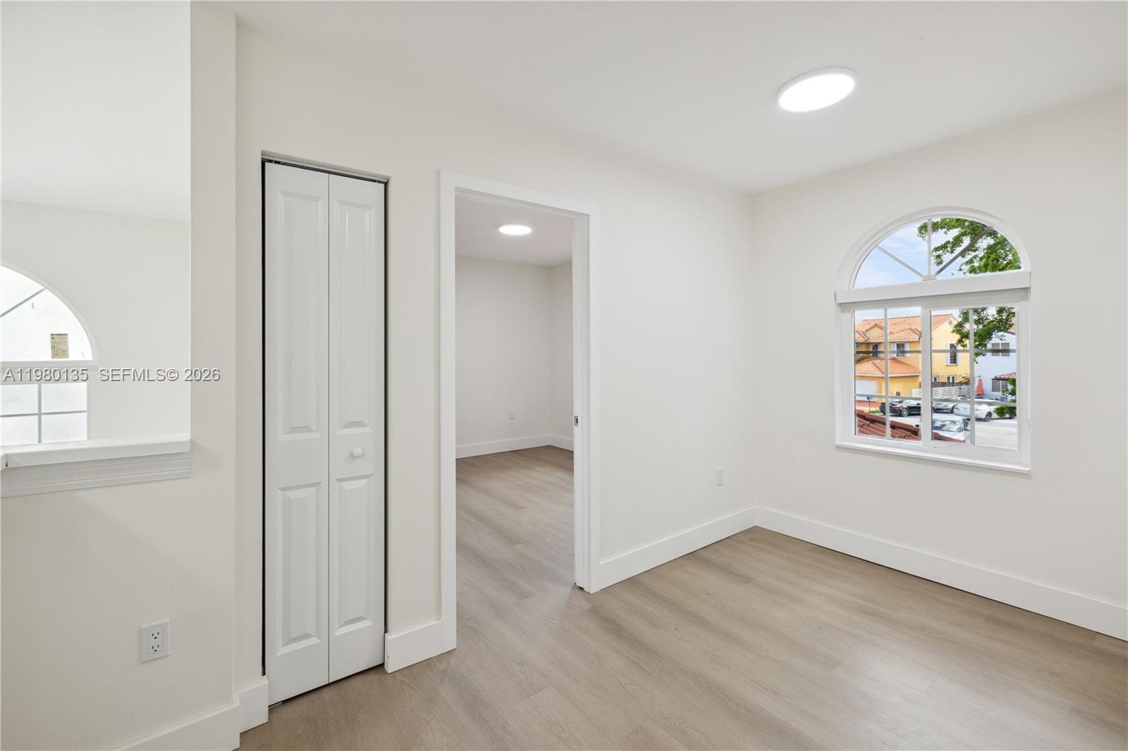 1ST ADDN TO CALISTOGA EST - Residential Lease