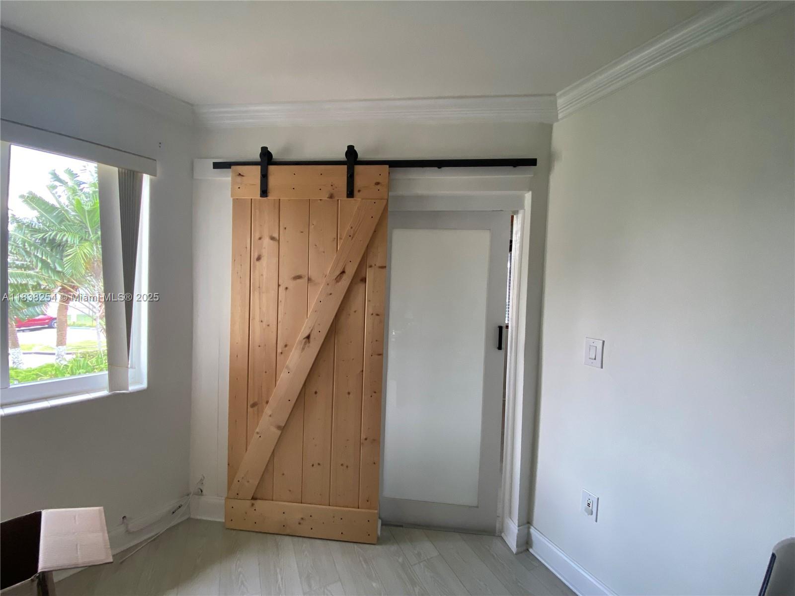 SKY LAKE GARDENS NO 3 CON - Residential