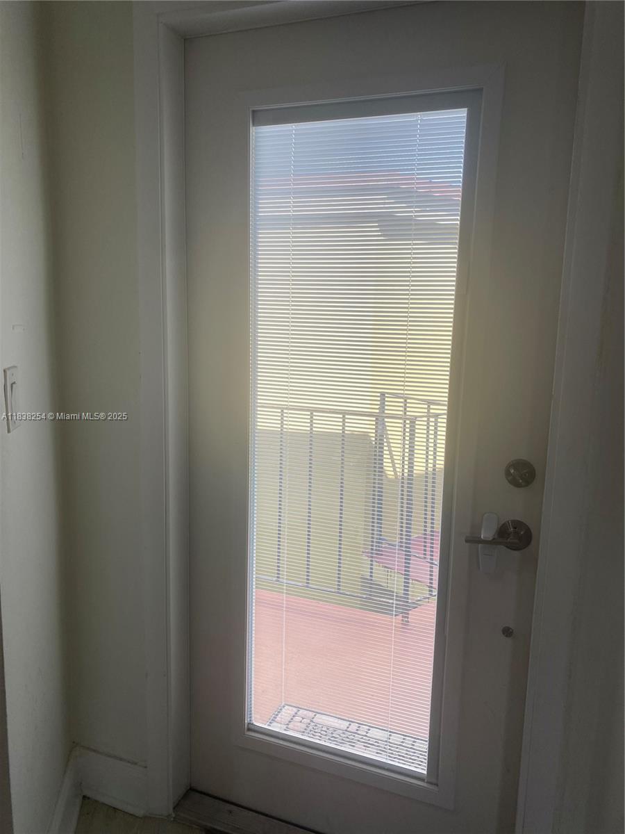 SKY LAKE GARDENS NO 3 CON - Residential