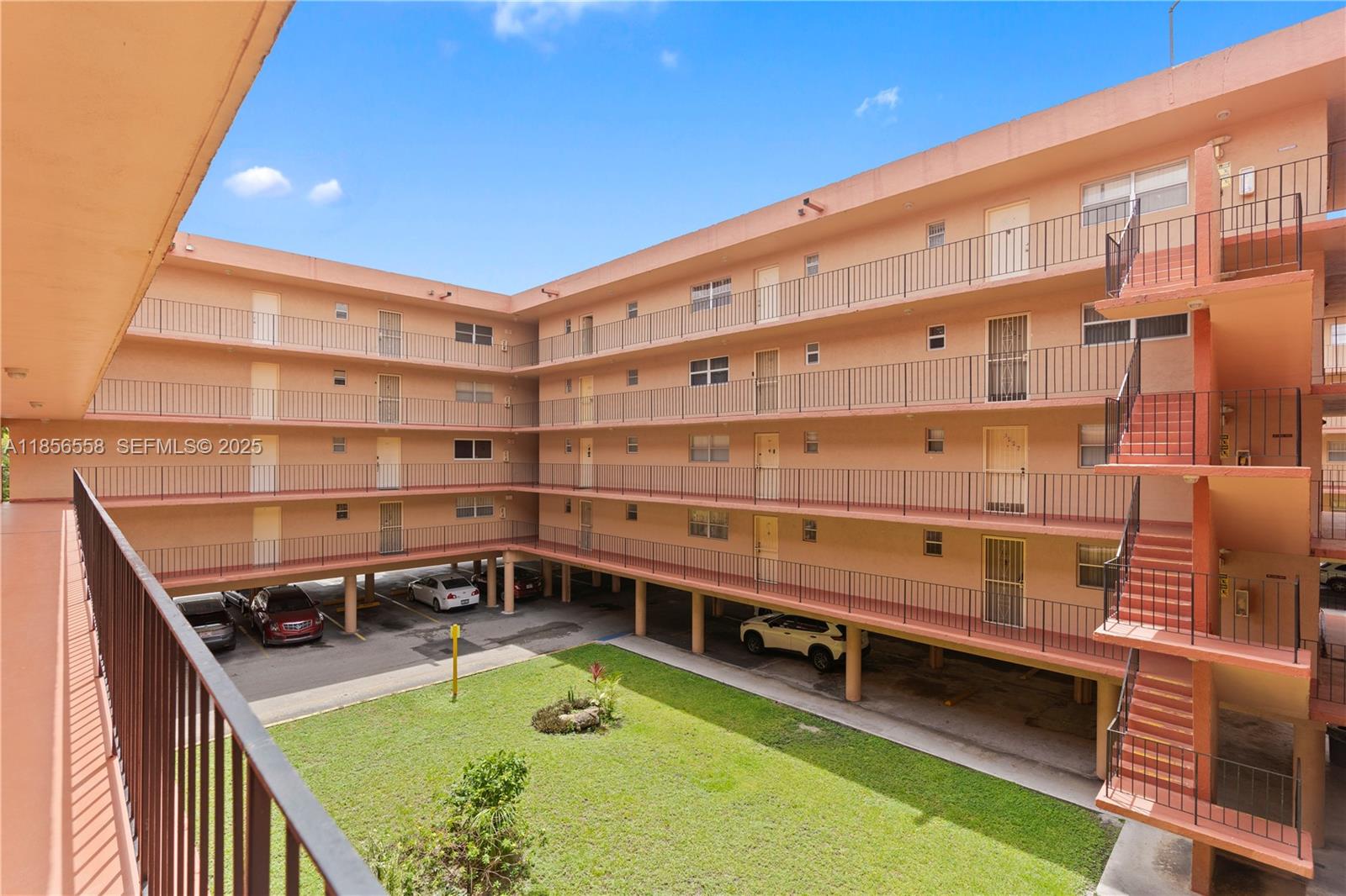 PALM-EAST GARDENS CONDO - Residential