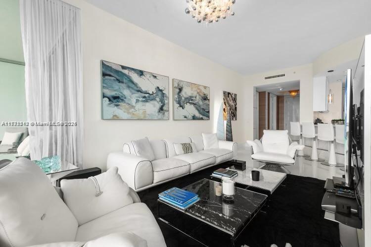 10295 Collins Ave 506