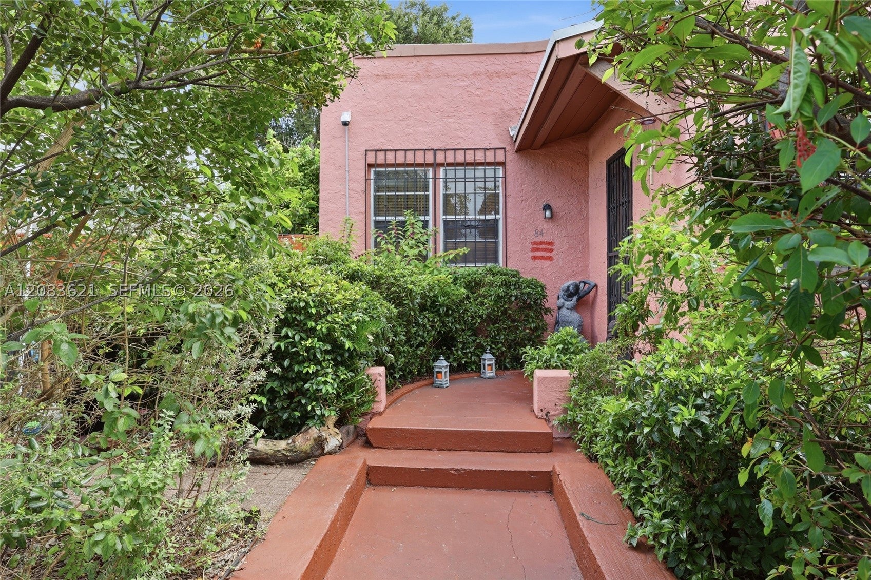 84 NW 47th St