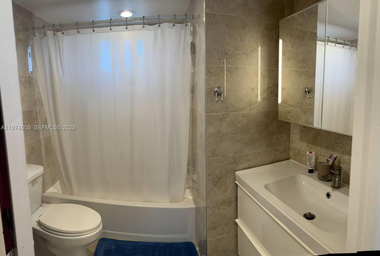 RIVIERA CONDOMINIUM APTS - Residential