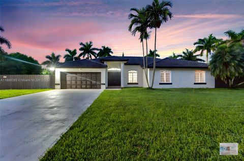 Photo of 18821 SW 293rd Ter, Homestead, FL 33030 (MLS # A11889285)