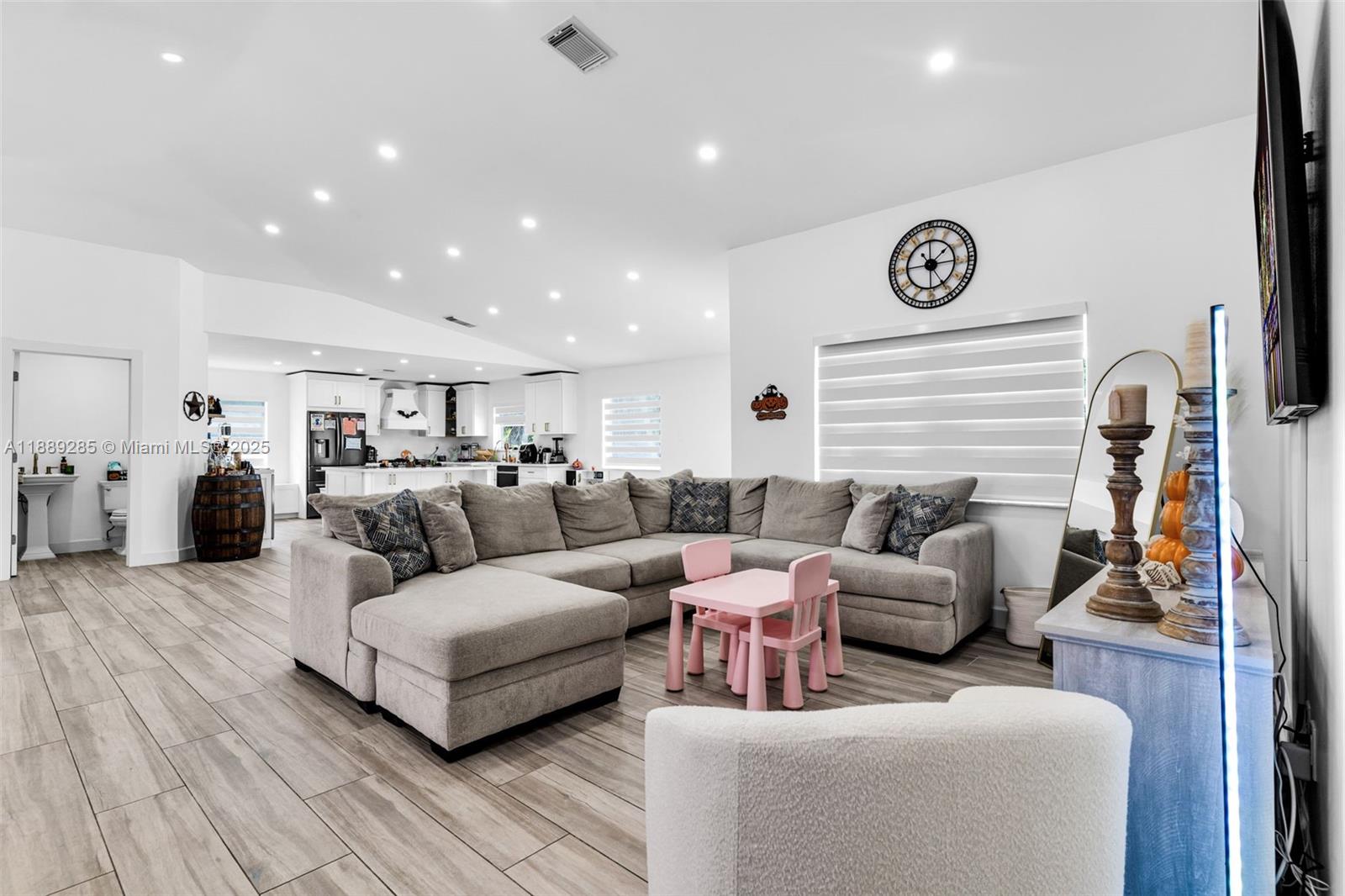 LEDFORD LANDING - Residential