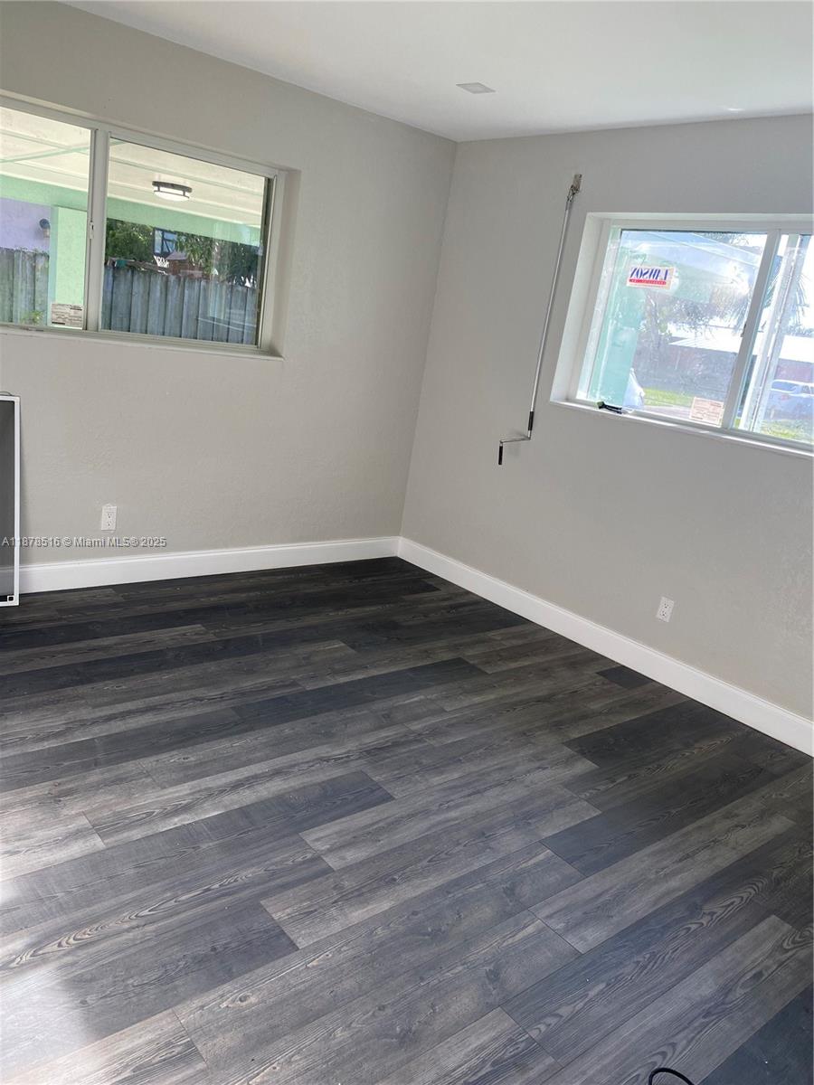 DEERFIELD SHORES - Residential Lease