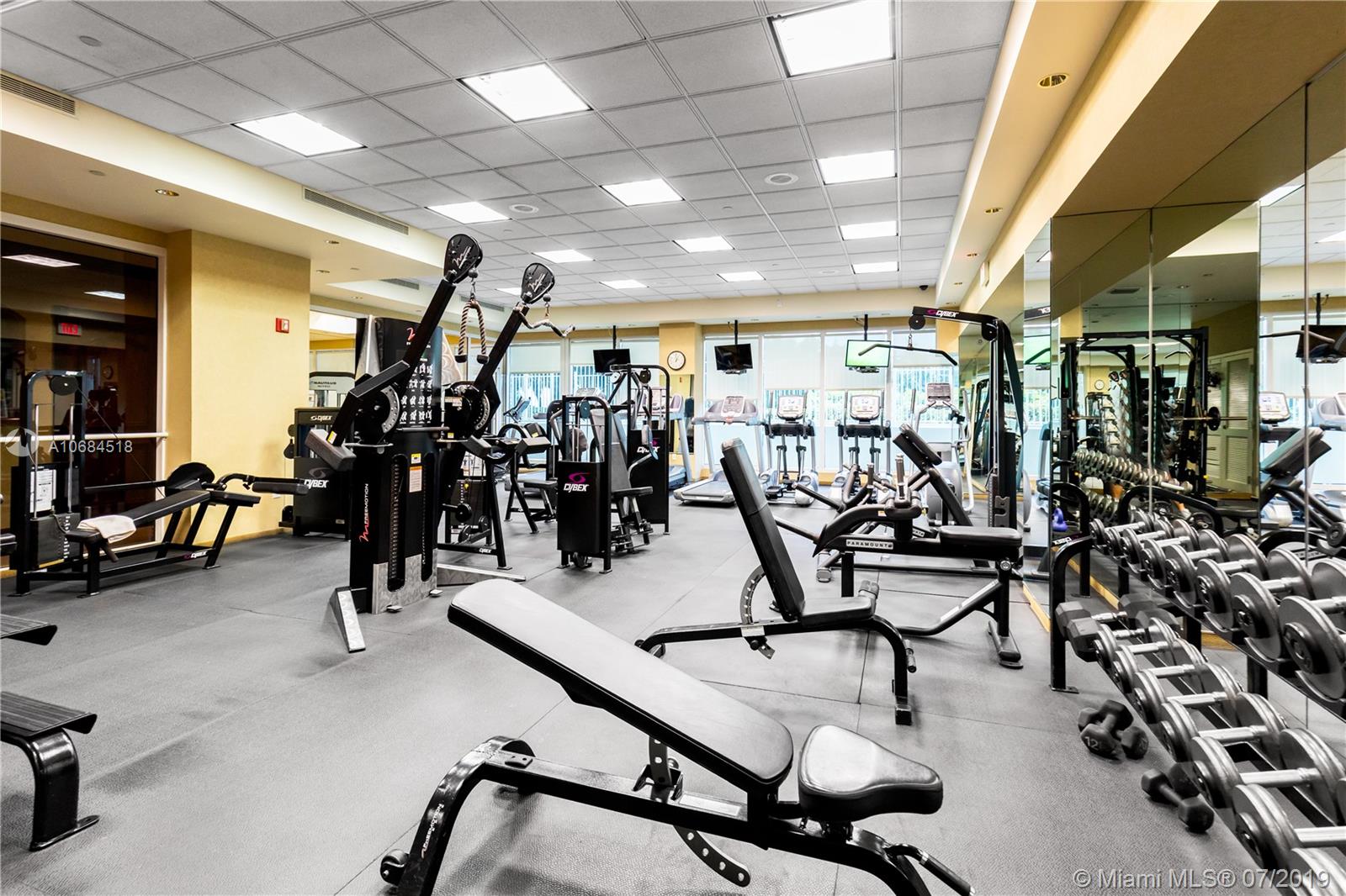 SOLIMAR CONDO - Residential