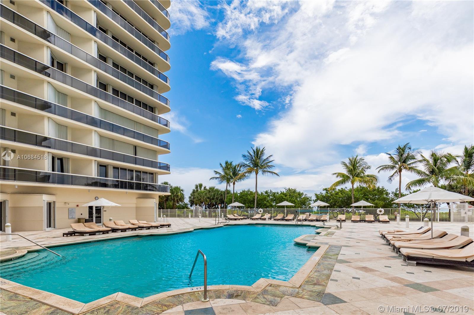 SOLIMAR CONDO - Residential