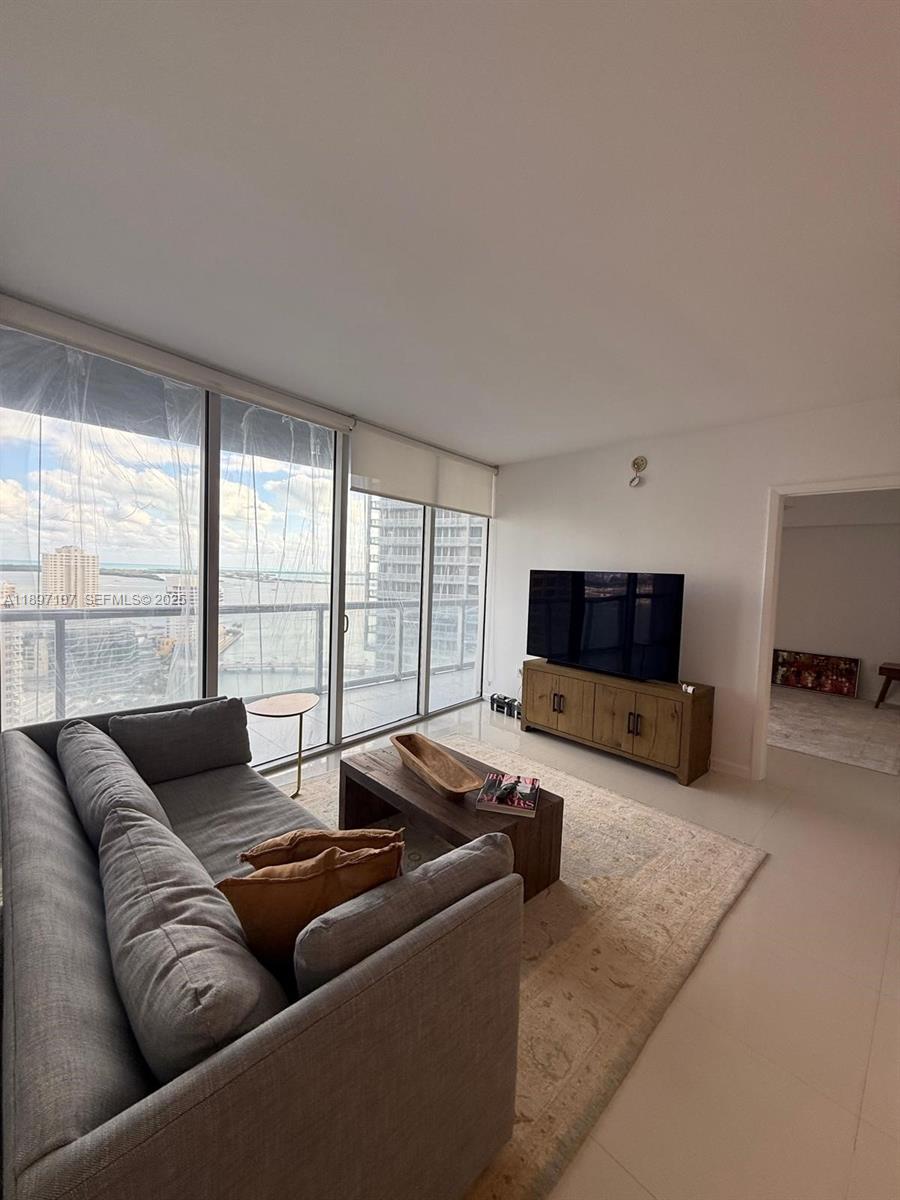 465 Brickell Ave 2705