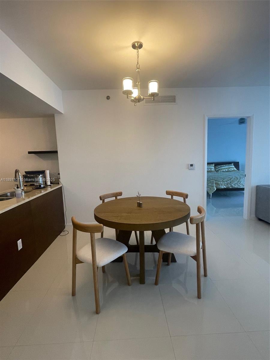 ICONBRICKELL CONDO NO 1 - Residential Lease