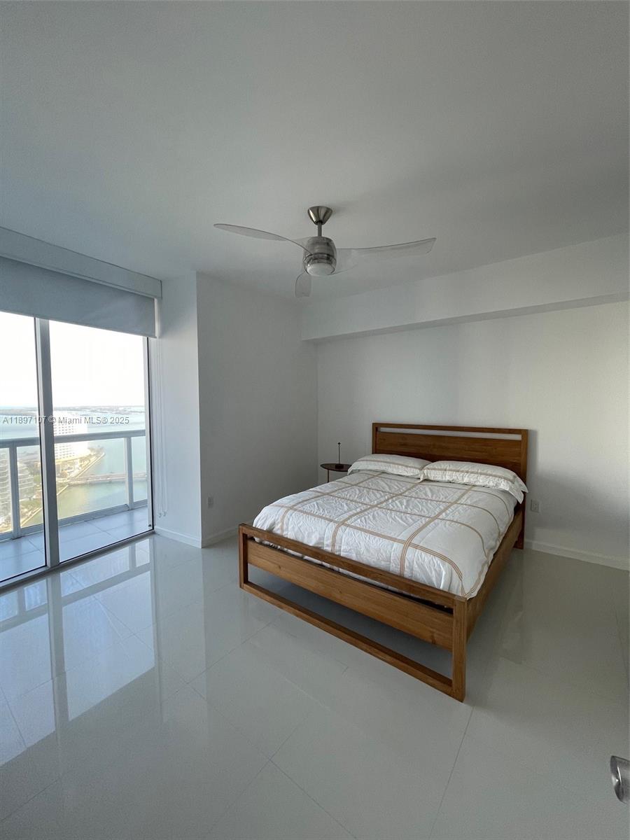 ICONBRICKELL CONDO NO 1 - Residential Lease