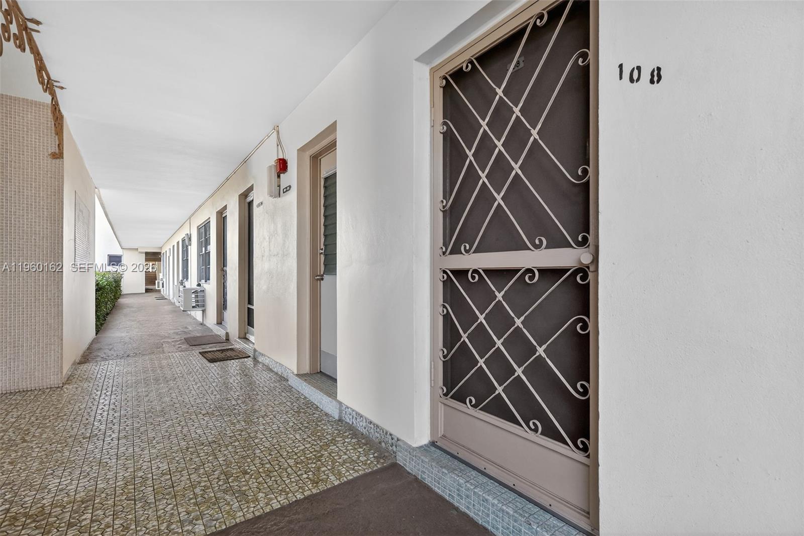 MAR-LEN GARDENS NO 6 CORP - Residential