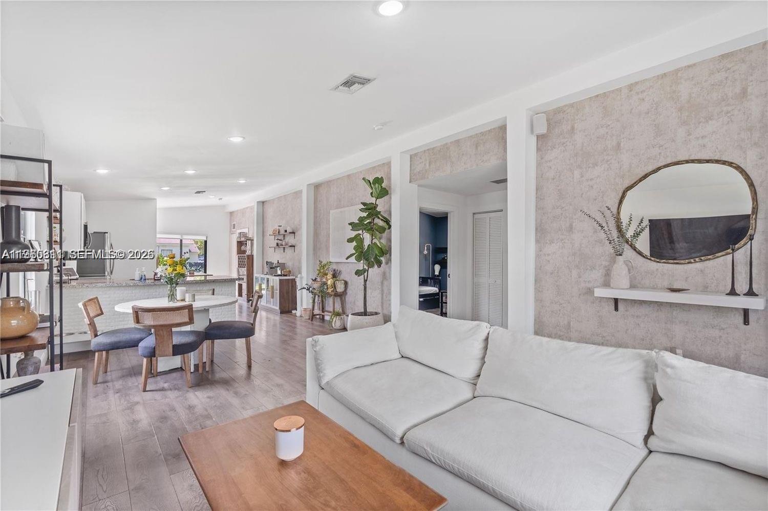 SEVENTH AVE PARK - Residential