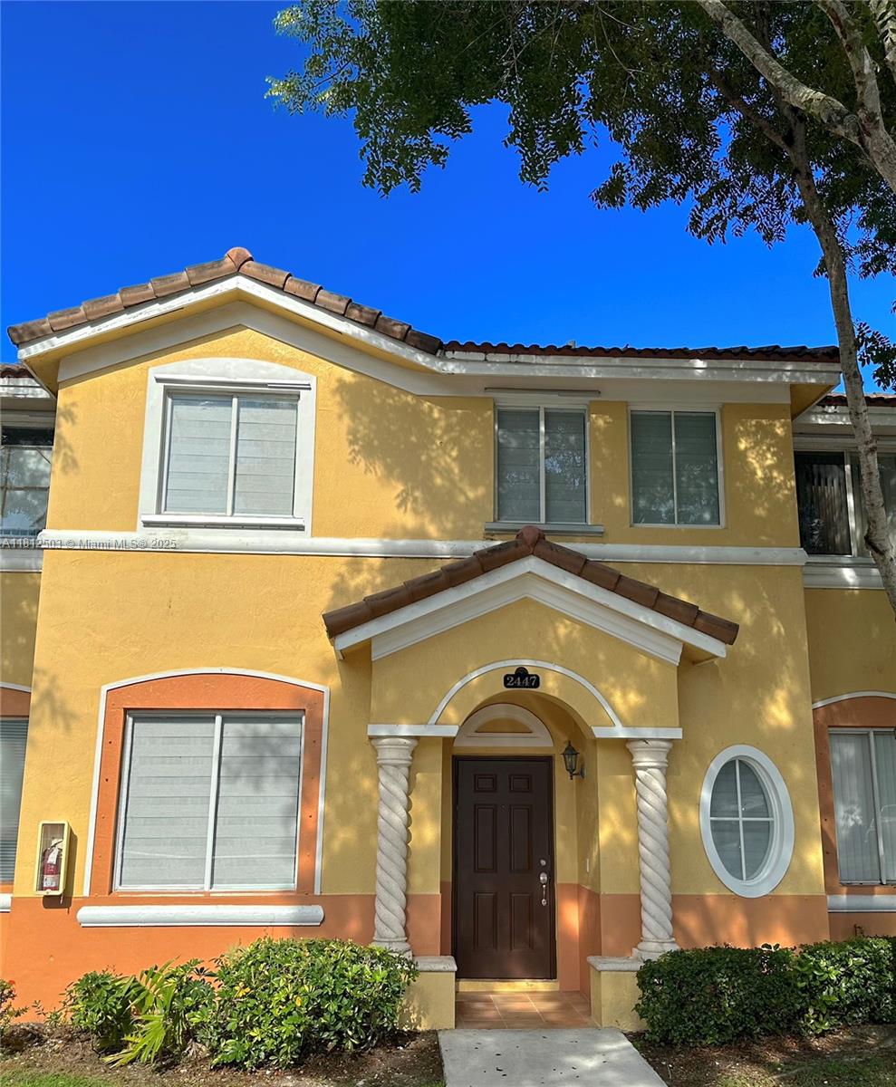 SHOMA TOWNHOMES AT KEYSCO - Residential