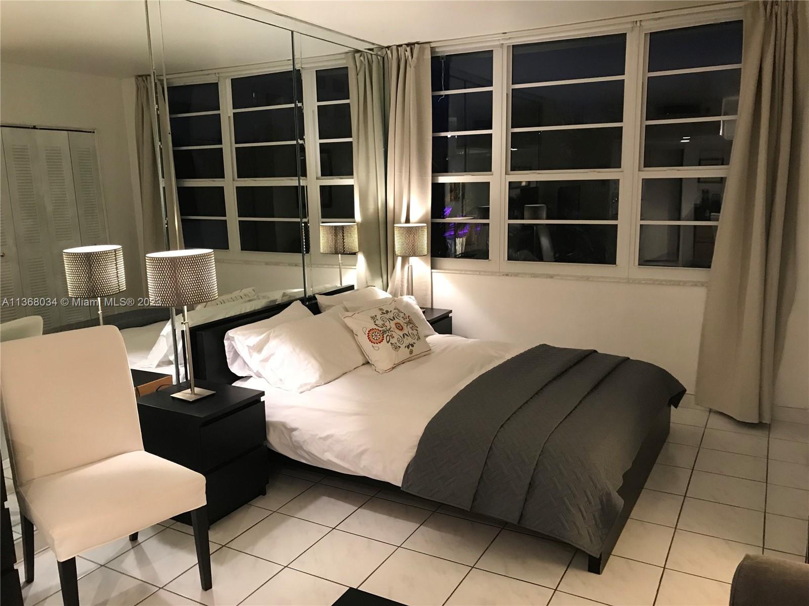 Rental Property at 100 Lincoln Rd 314 A, Miami Beach, Miami-Dade County, Florida - Bathrooms: 1  - $3,000 MO.
