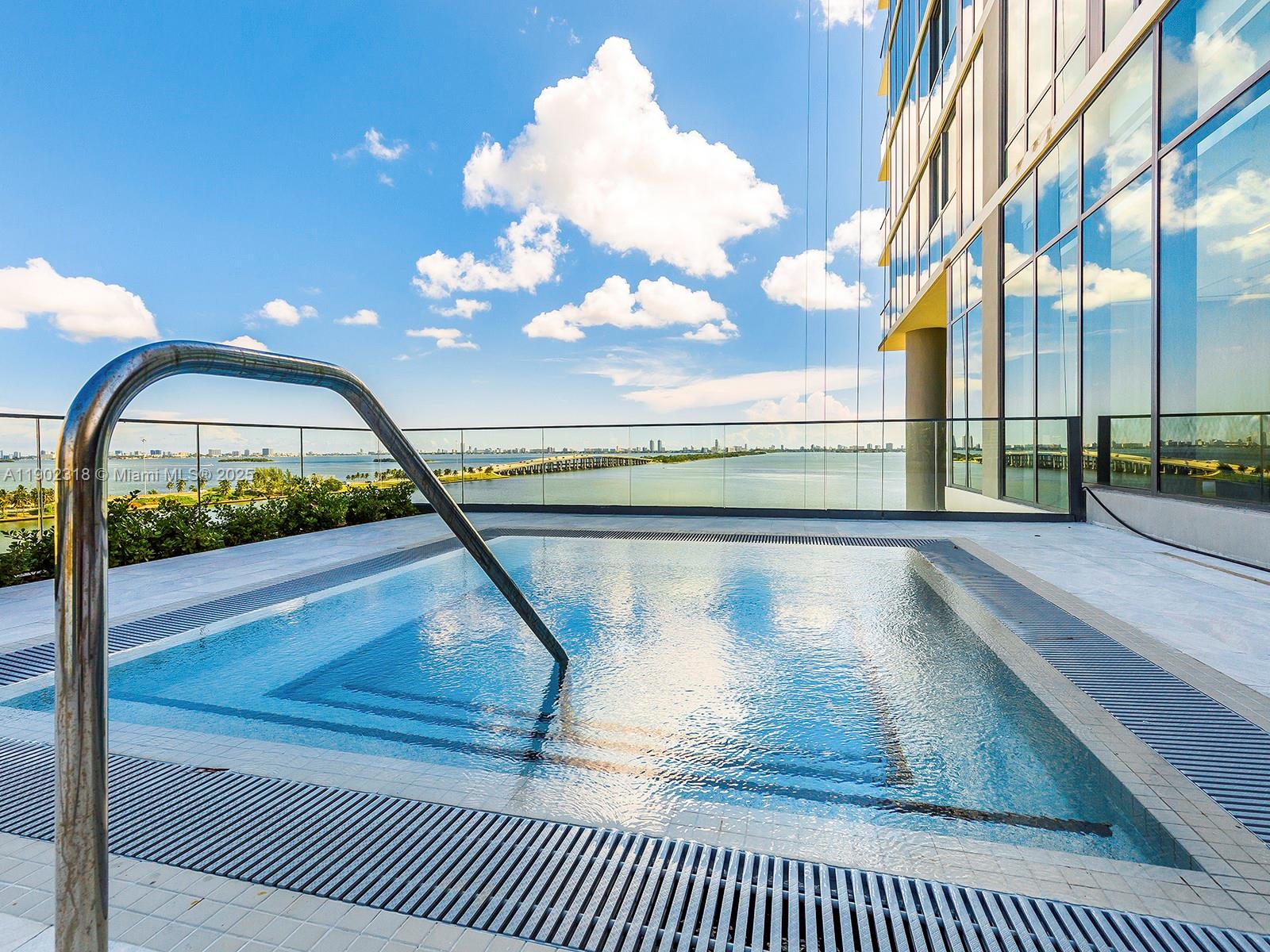 ONE PARAISO - Residential Lease