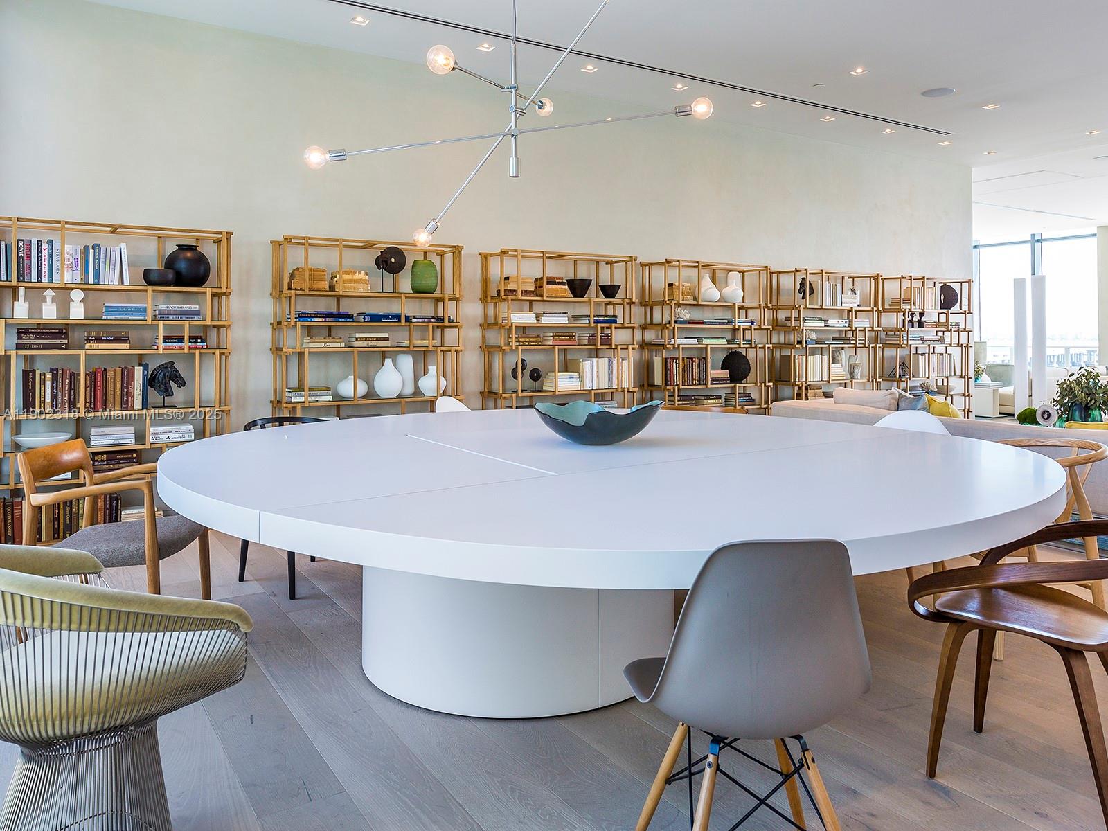 ONE PARAISO - Residential Lease