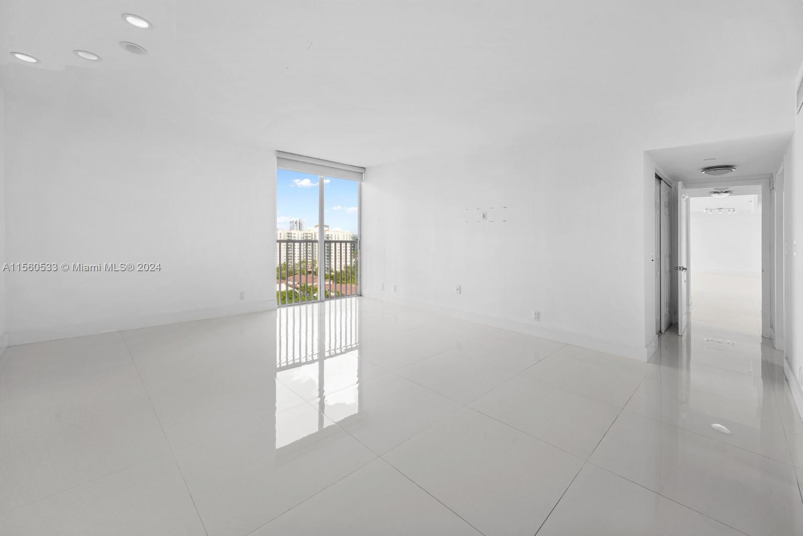 TURNBERRY ISLE CONDO - Residential Lease