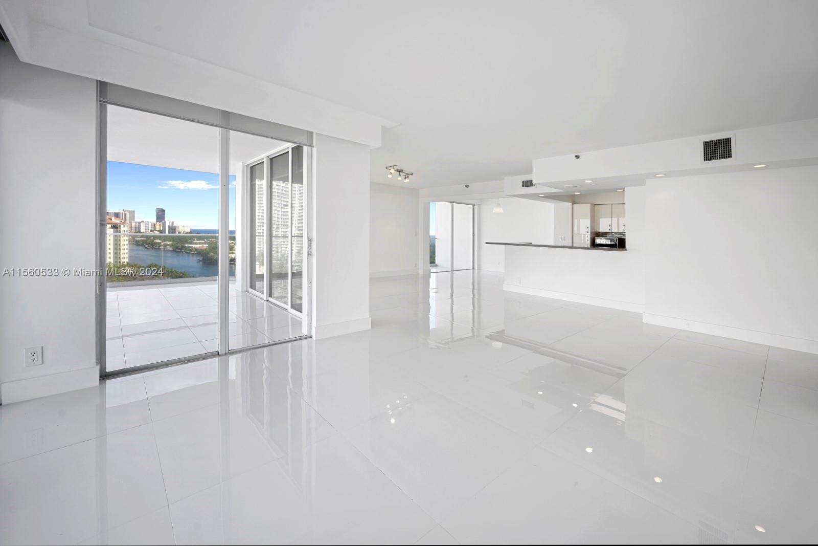 TURNBERRY ISLE CONDO - Residential Lease