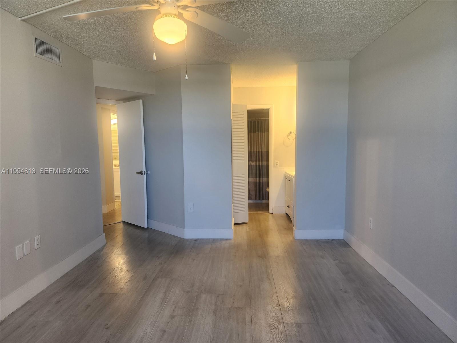 LIME BAY CONDOMINIUM 6 - Residential