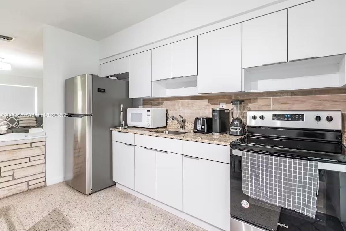 OCEAN BLVD ESTATES SEC A - Residential Income