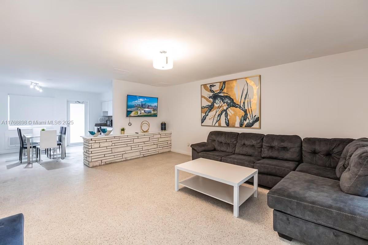 OCEAN BLVD ESTATES SEC A - Residential Income