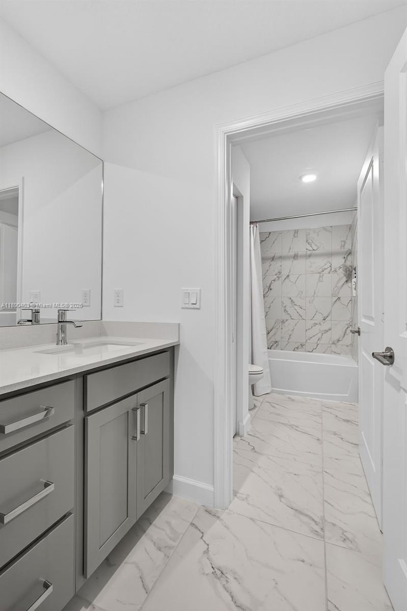 CRESTWOOD NORTH - Residential