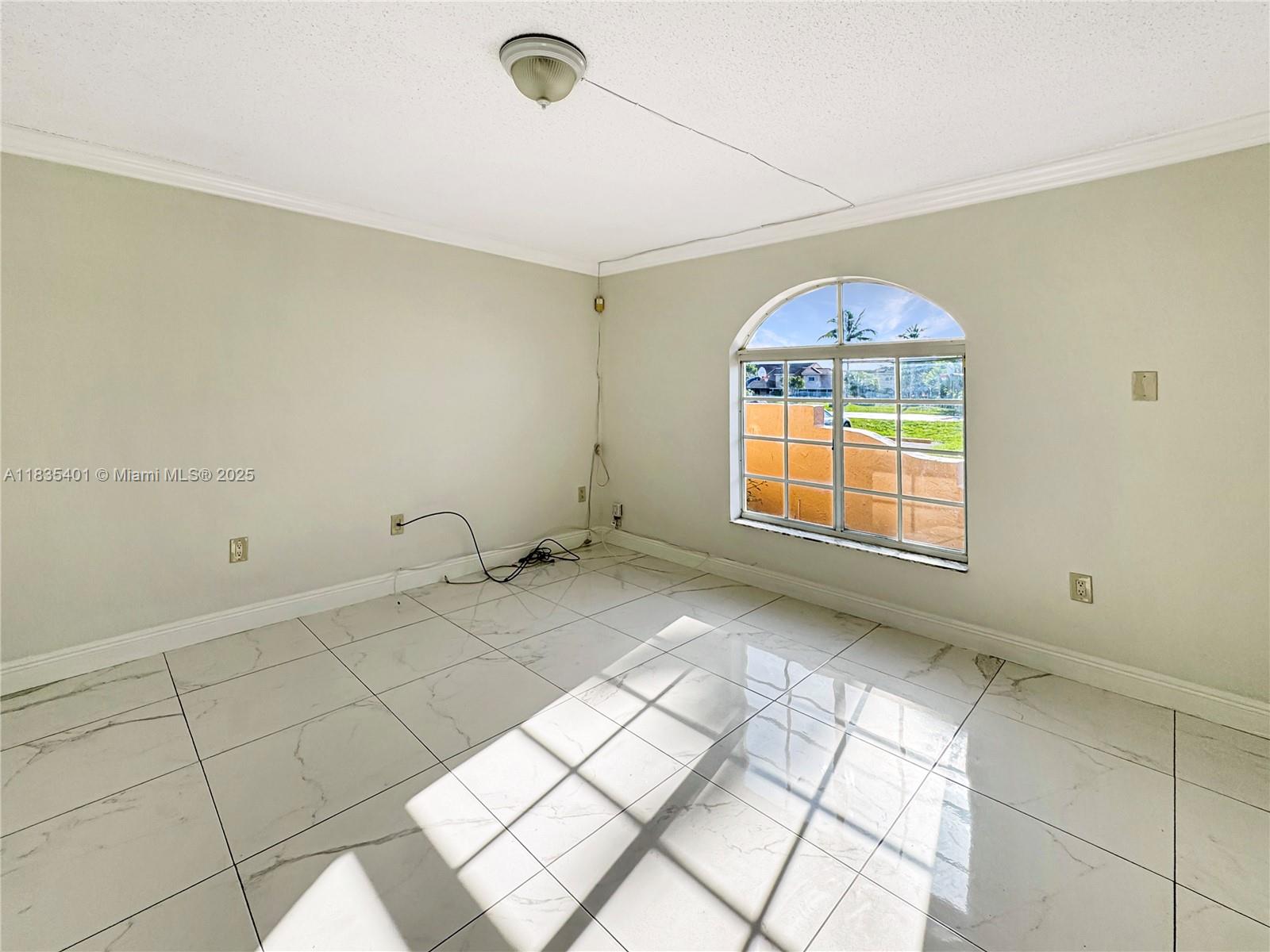 3834 SW 153rd Pl .