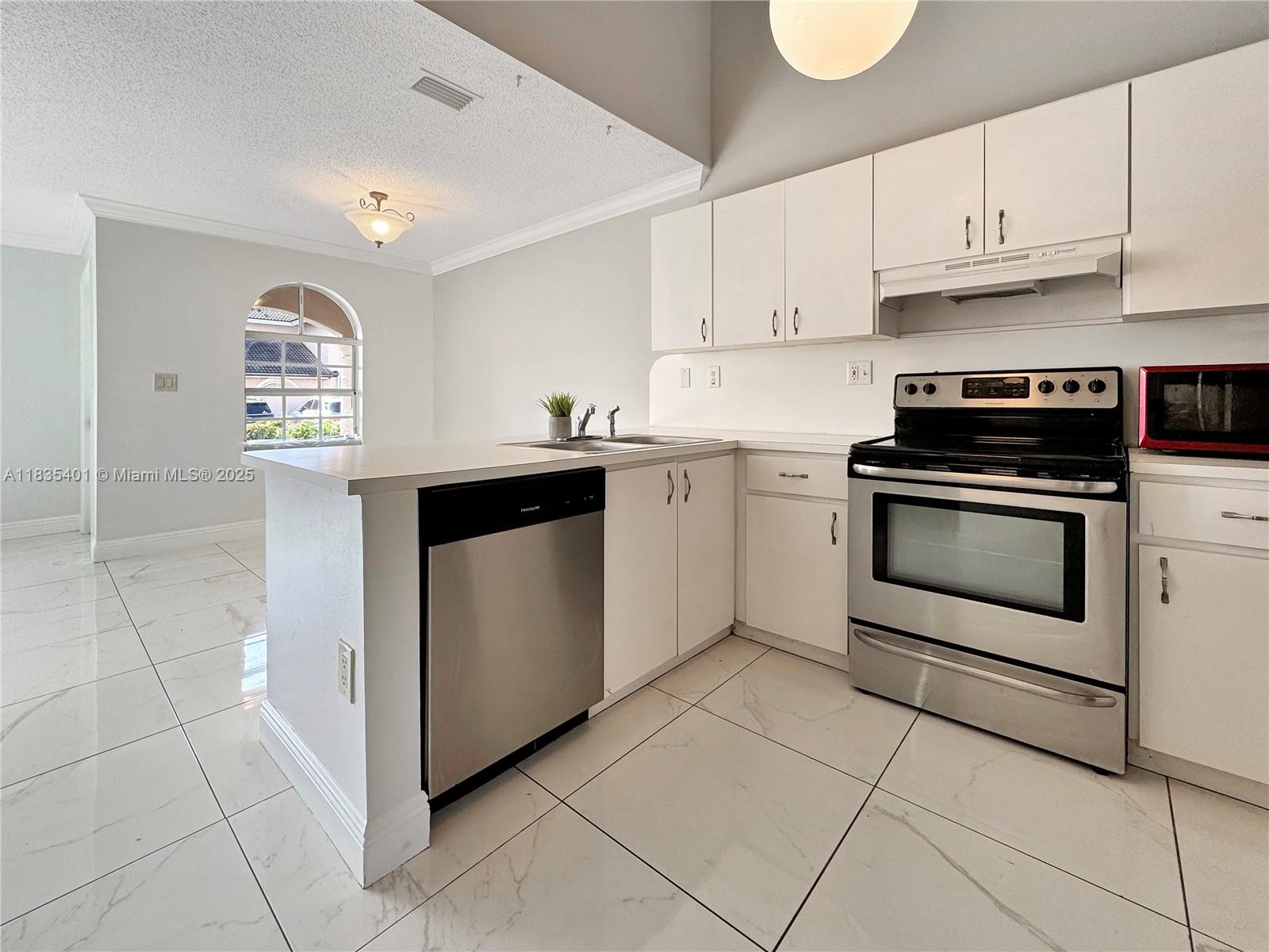 3834 SW 153rd Pl .