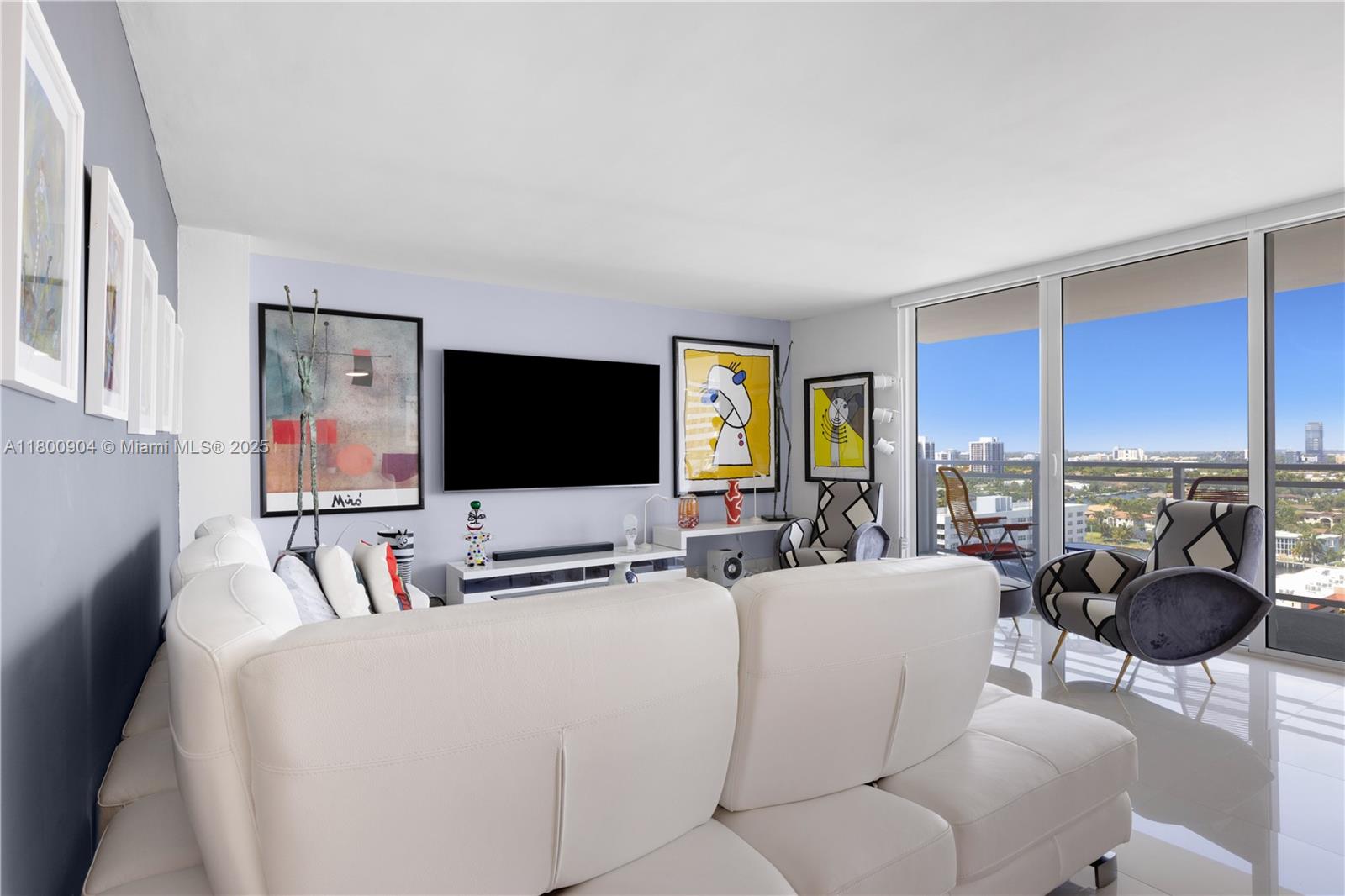 PARKER PLAZA ESTATES COND0 - Residential