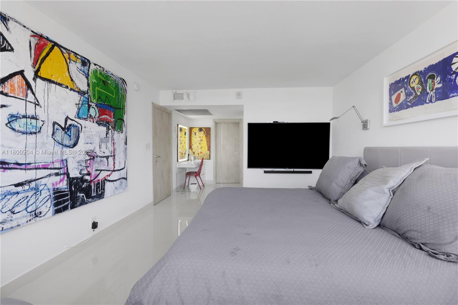 PARKER PLAZA ESTATES COND0 - Residential