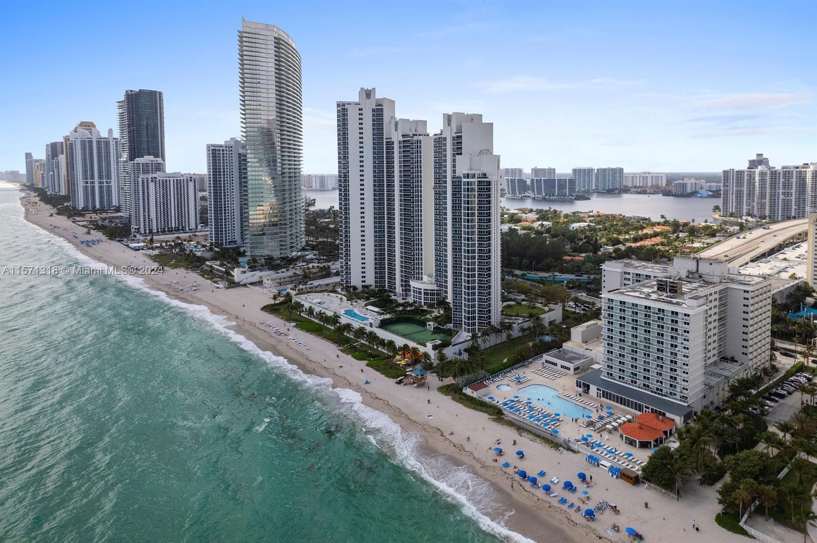 THE AVENTURA BEACH CLUB - Residential