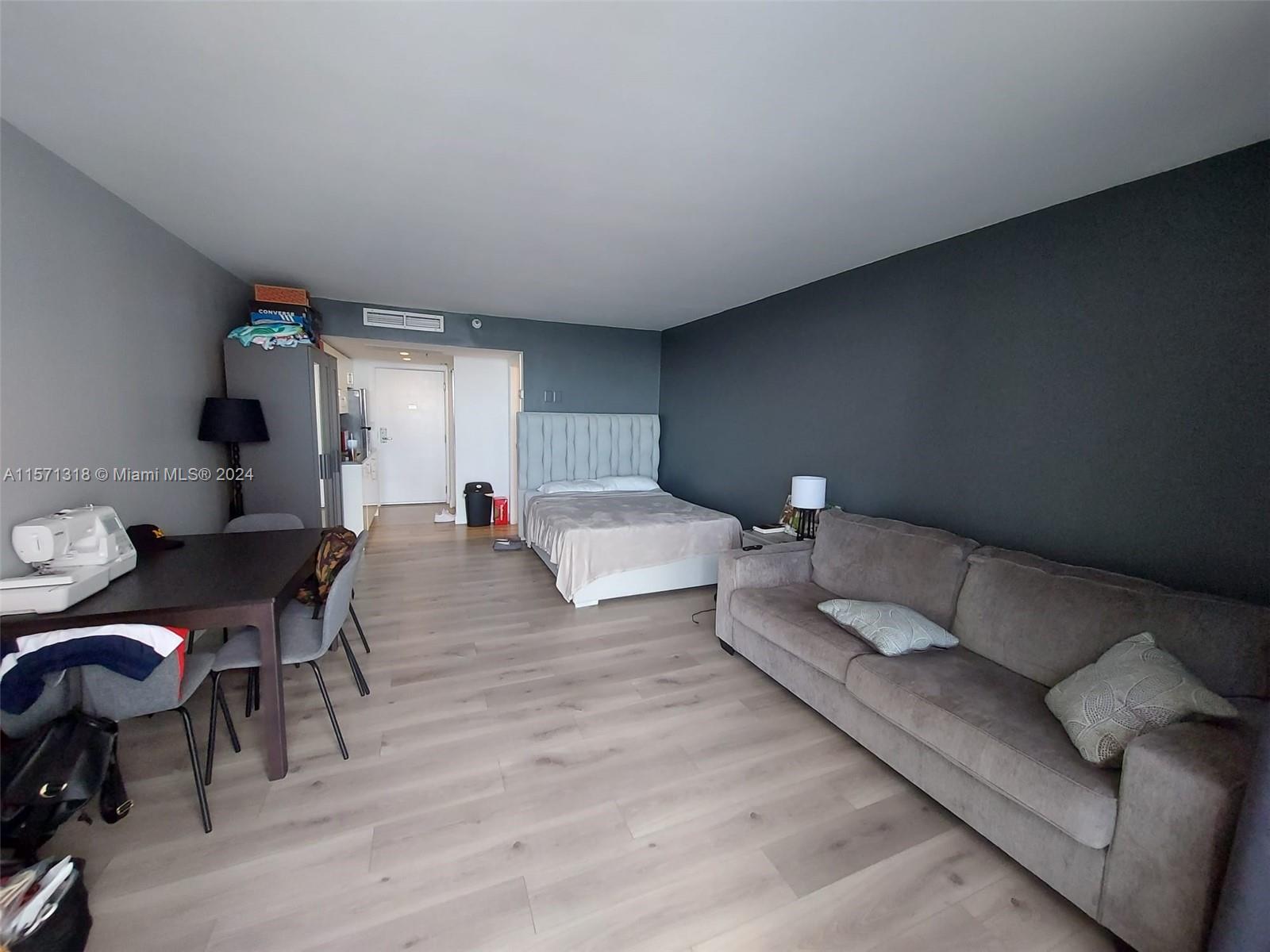 THE AVENTURA BEACH CLUB - Residential