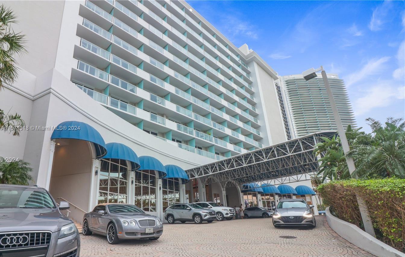 THE AVENTURA BEACH CLUB - Residential