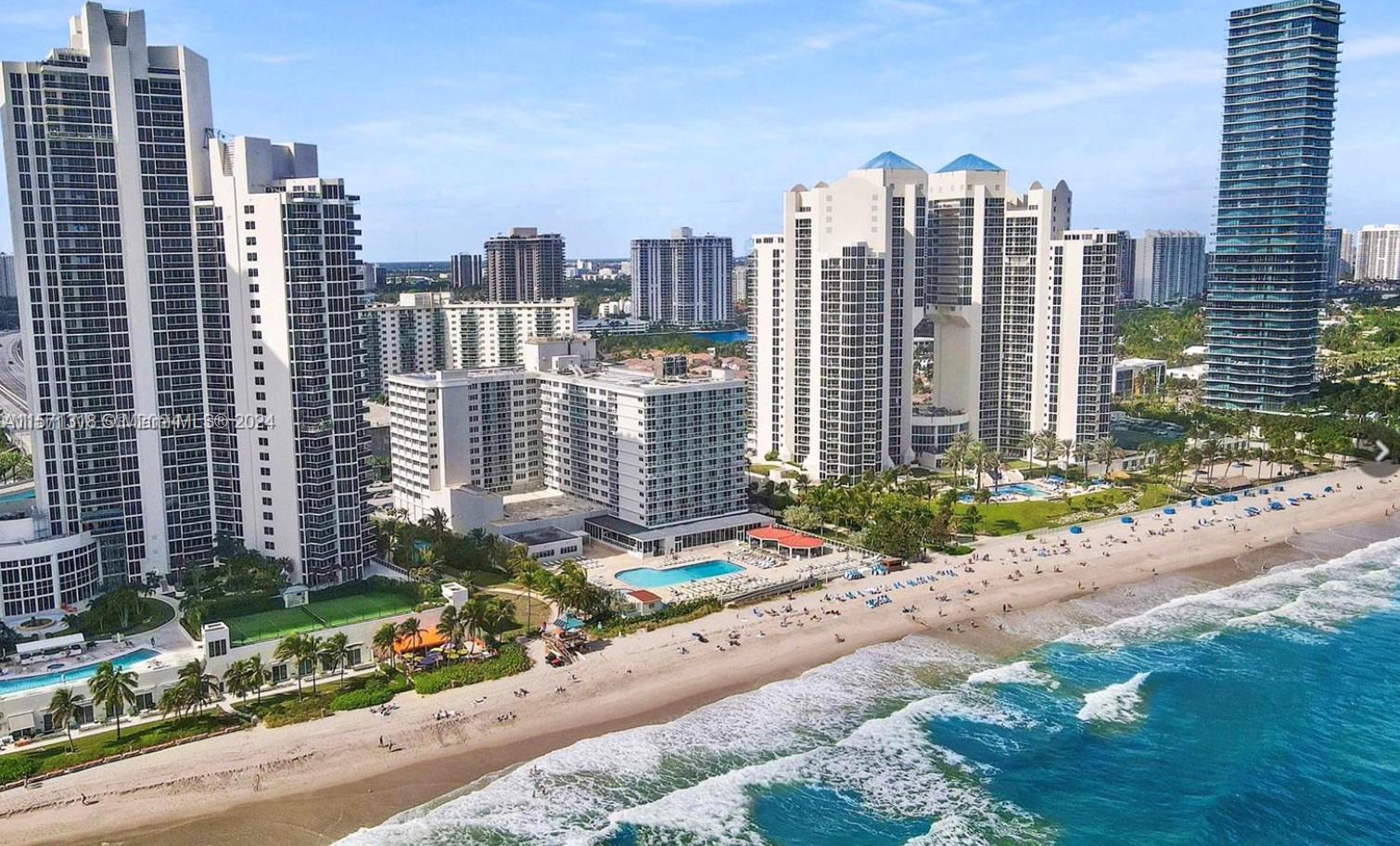 THE AVENTURA BEACH CLUB - Residential