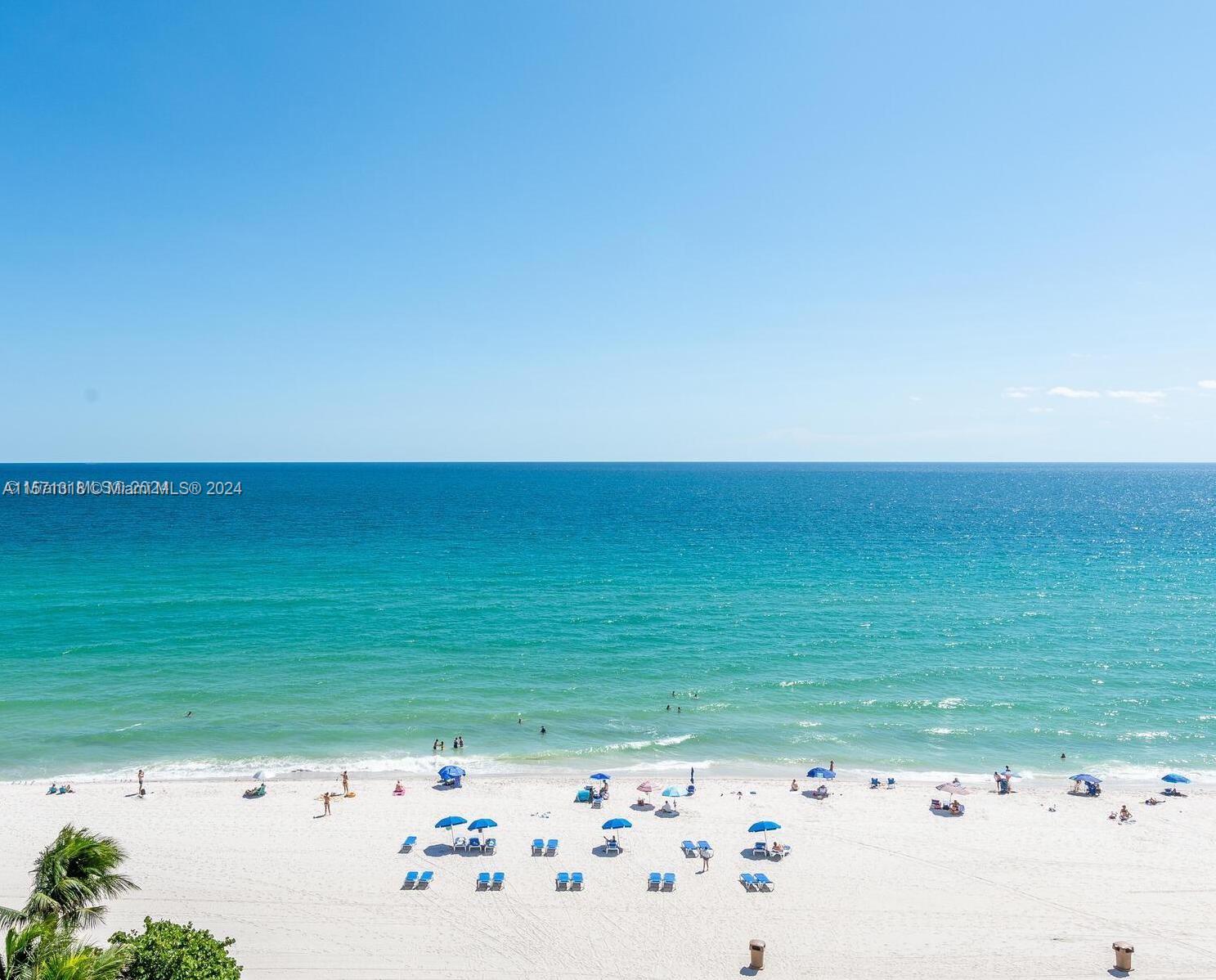 THE AVENTURA BEACH CLUB - Residential