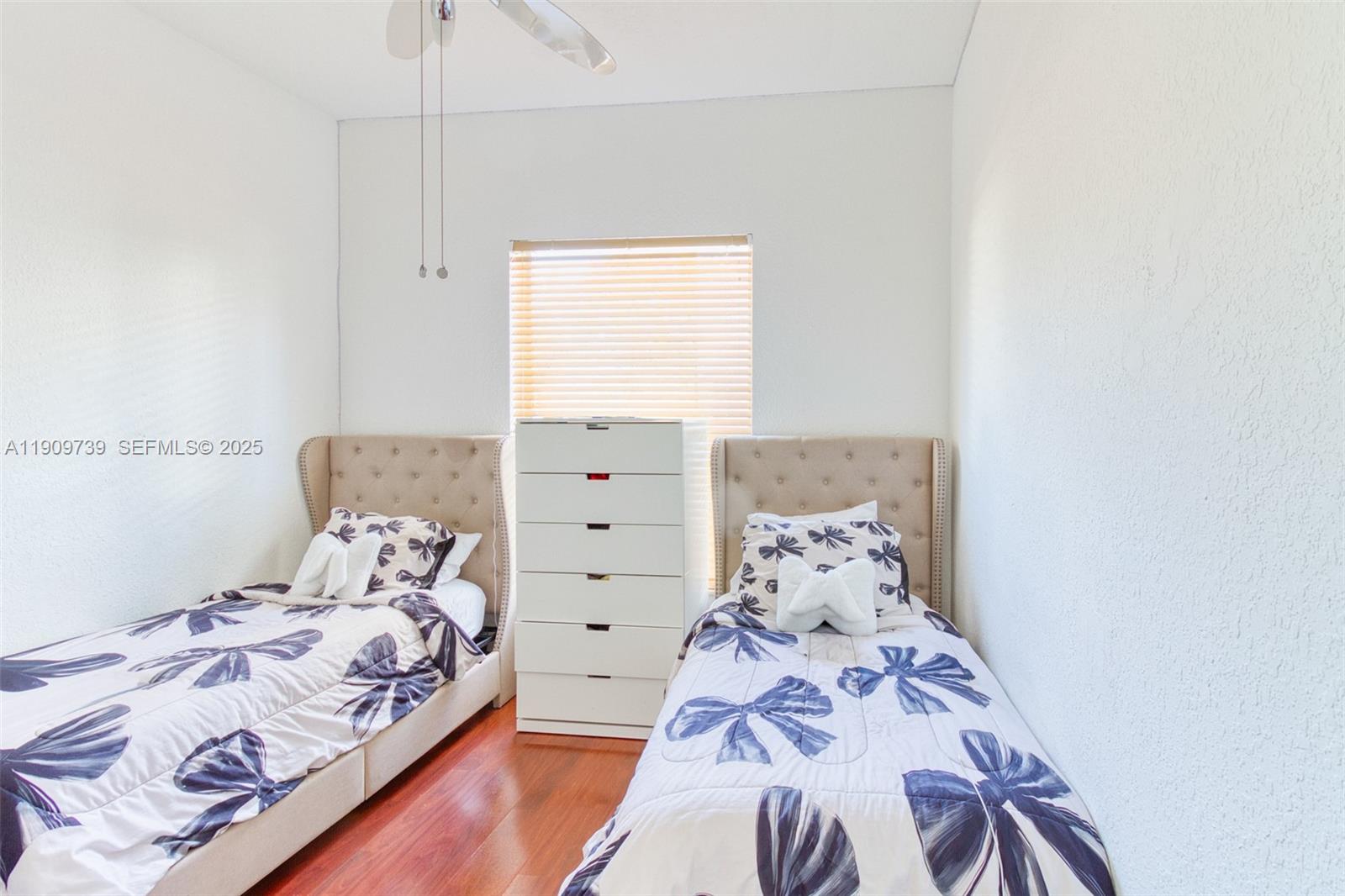 MAPLE RIDGE - Residential